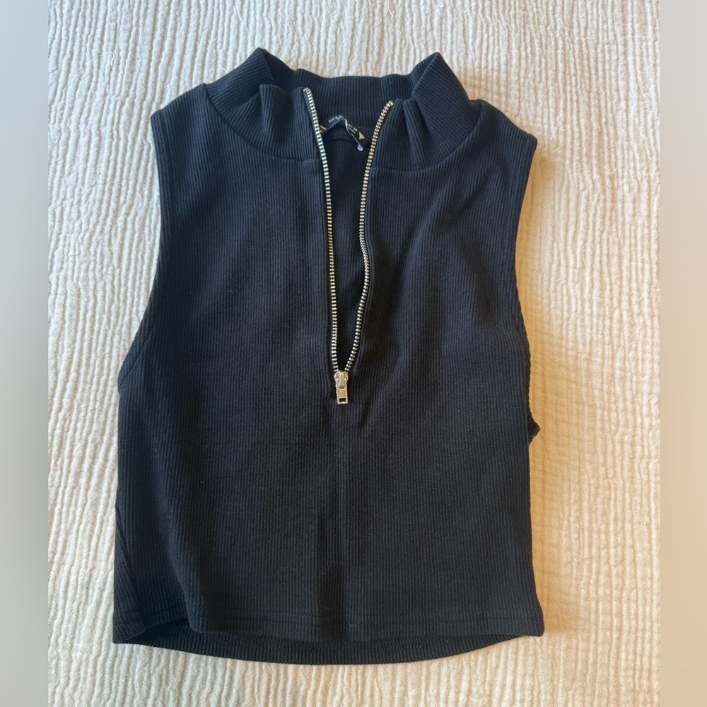 Zara Black Ribbed Half-Zip Tank | Size S